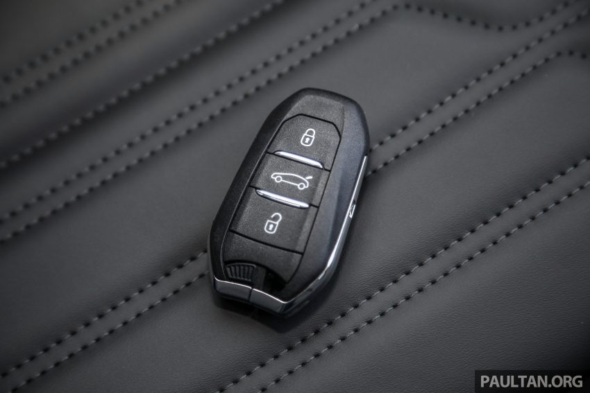 新车试驾: 2022 Peugeot 2008, 操控满分的都会型SUV 189340