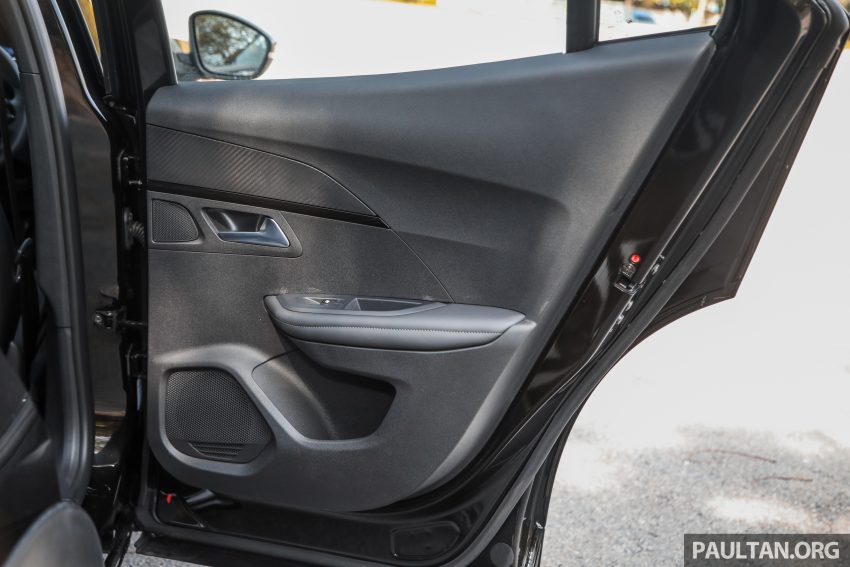 新车试驾: 2022 Peugeot 2008, 操控满分的都会型SUV 189356