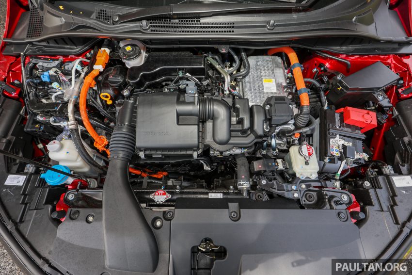 新车对比图集: Honda City 1.5 V vs City Hatchback 1.5 RS e:HEV, 传统四门对比五门掀背, Hybrid对比传统引擎 190103