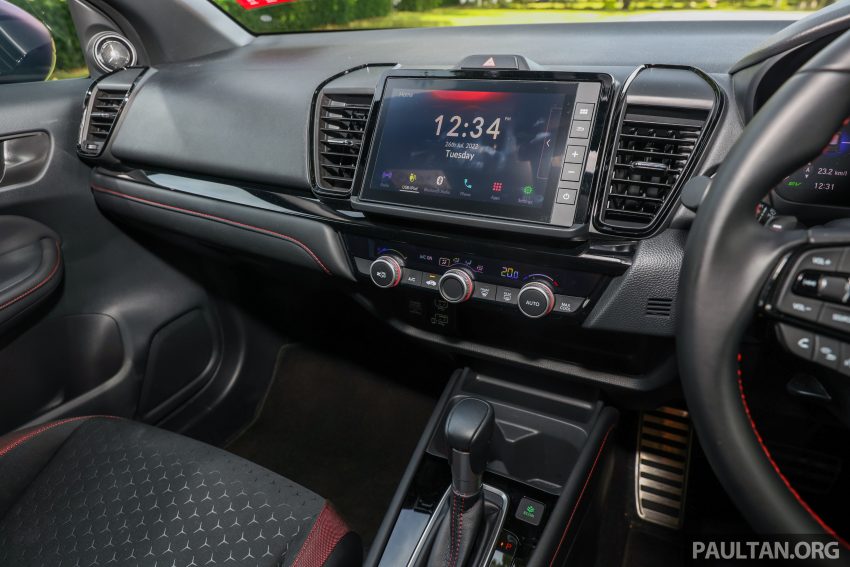 新车对比图集: Honda City 1.5 V vs City Hatchback 1.5 RS e:HEV, 传统四门对比五门掀背, Hybrid对比传统引擎 190149