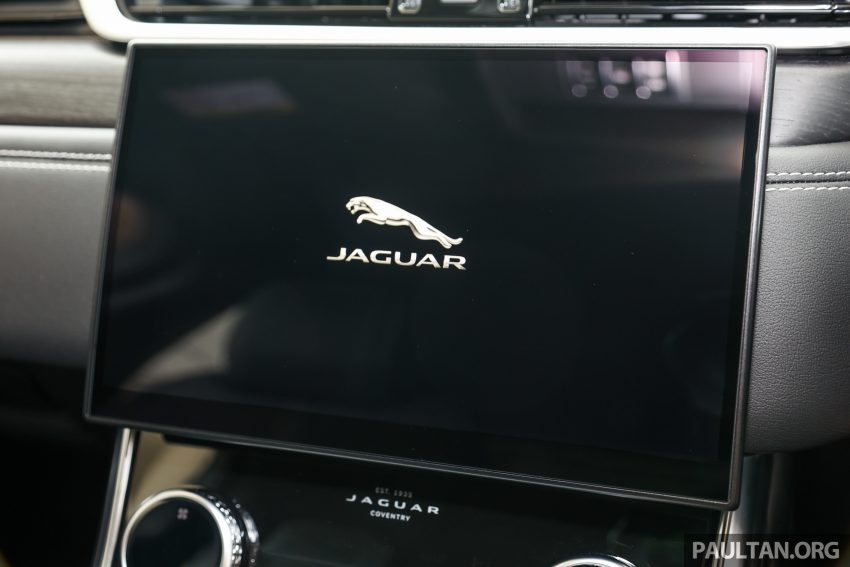 2022 Jaguar XF 小改款新车实拍, 单一等级本地售价49.9万 190371