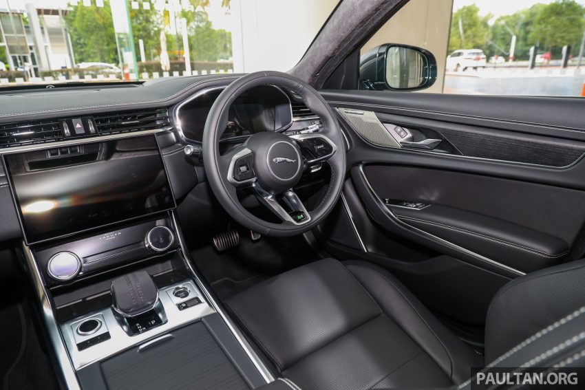 2022 Jaguar XF 小改款新车实拍, 单一等级本地售价49.9万 190407