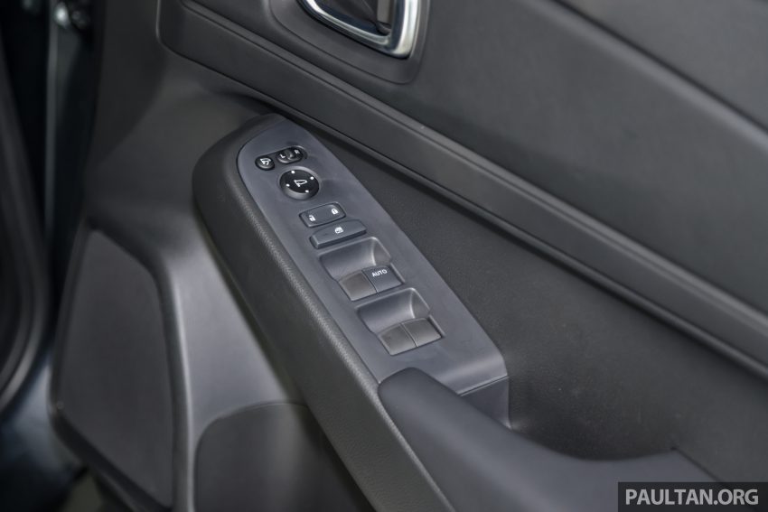 新车实拍: 入门级 Honda HR-V 1.5 S, 售价11.5万值得吗? 189523