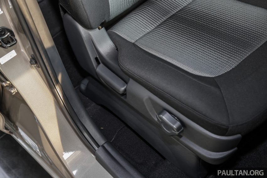 新车实拍: 2023 Proton Exora 小升级版, 两个等级6.3万起 192175