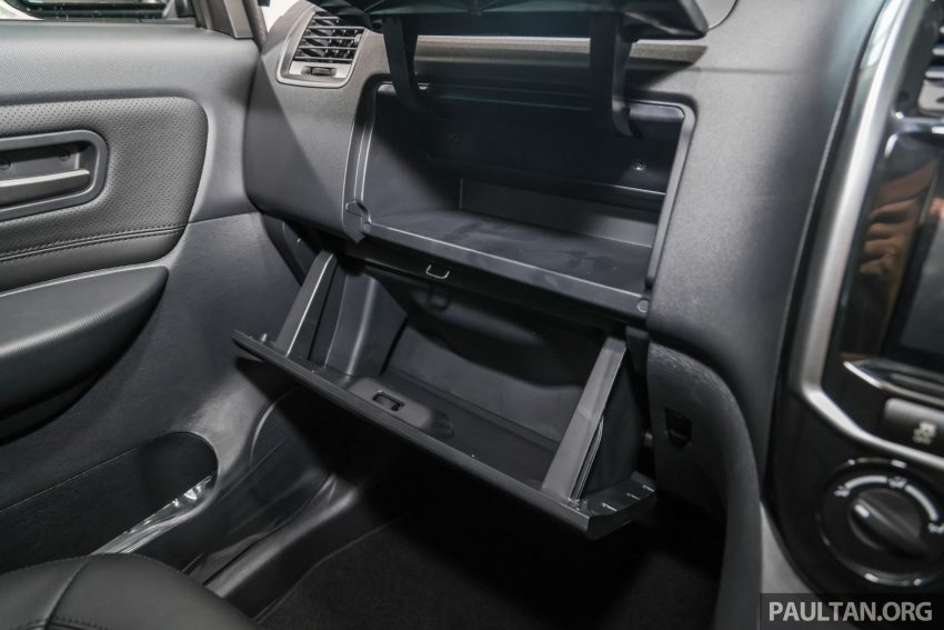新车实拍: 2023 Proton Exora 小升级版, 两个等级6.3万起 192232