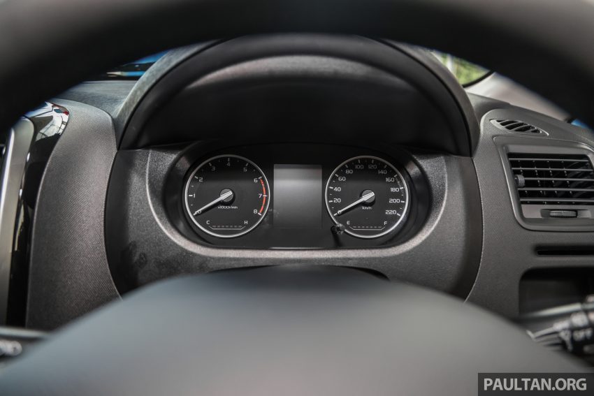 新车实拍: 2023 Proton Exora 小升级版, 两个等级6.3万起 192224