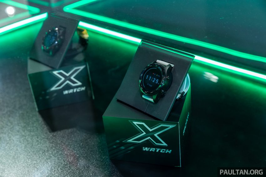 ACO Tech X Watch 智能表抢先看！可远程解锁、启动引擎 196088