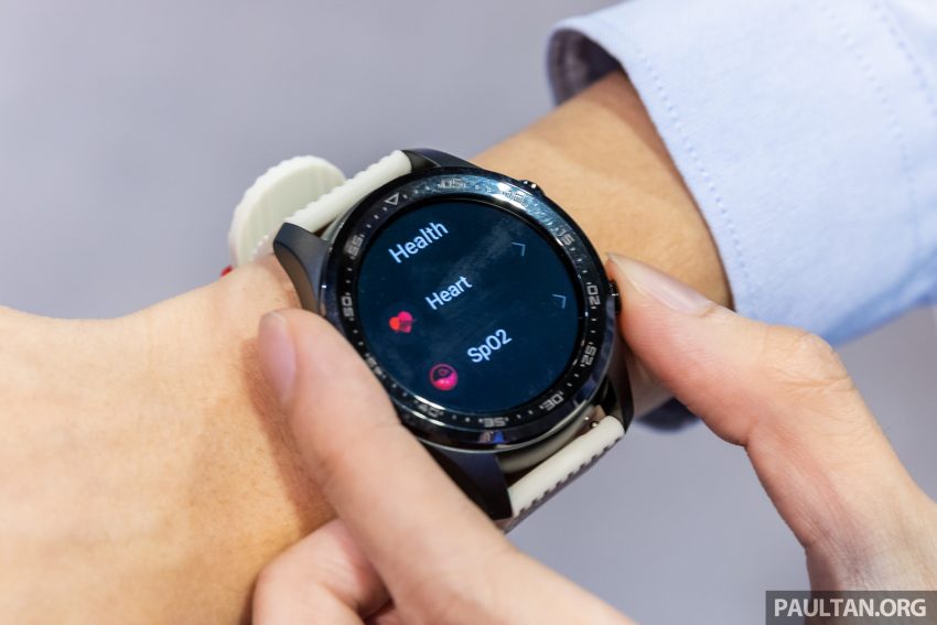 ACO Tech X Watch 智能表抢先看！可远程解锁、启动引擎 196092