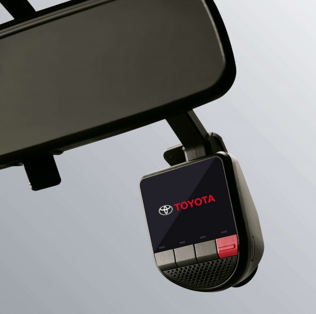 2022 Toyota Innova 追加新配备, 高阶车型新增无线Apple CarPlay与Android Auto, 行车记录器可无线连接传输影片