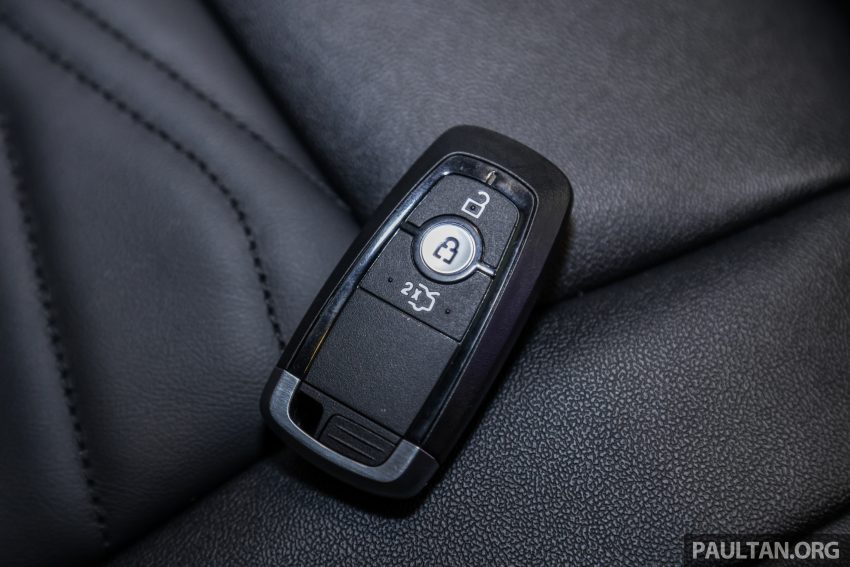 全新三代 Ford Everest 本地发布！三个等级，RM264k起 195586