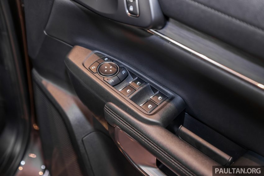 全新三代 Ford Everest 本地发布！三个等级，RM264k起 195599