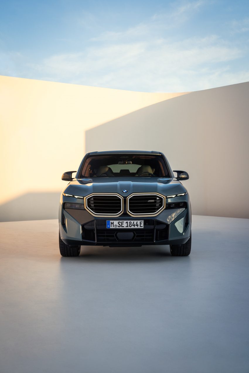 宝马M部门第一款插混车型！G09 BMW XM SUV 官图发布 195942