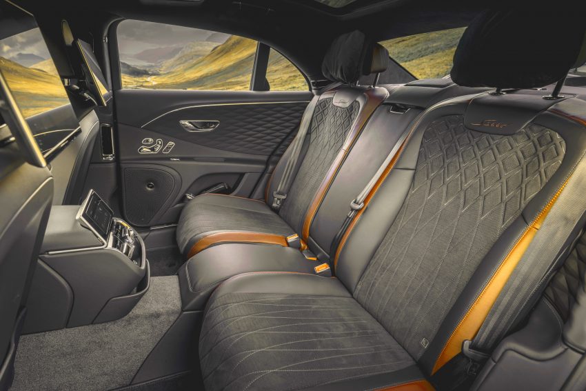 Bentley Flying Spur Speed 首发亮相, 6.0L W12双涡轮引擎, 系列中性能最强的车型, 3.8秒破百, 极速达333km/h! 193554