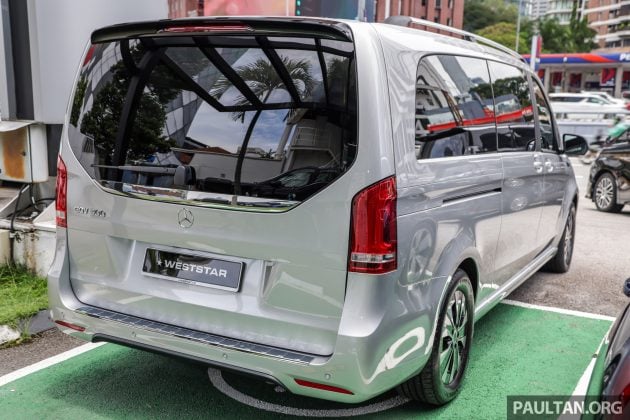 Mercedes-Benz EQV300 纯电七人座MPV, 本地售价49万