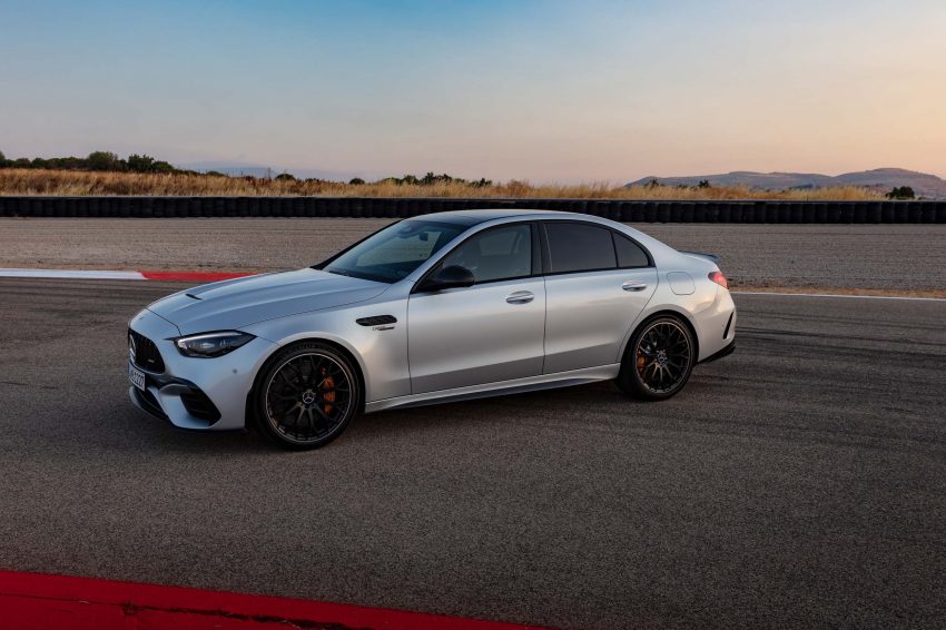 2023 Mercedes-AMG C 63 S E Performance 全球首发, 告别大排量V8引擎, 改搭2.0L四缸引擎PHEV系统, 更强更快 195059