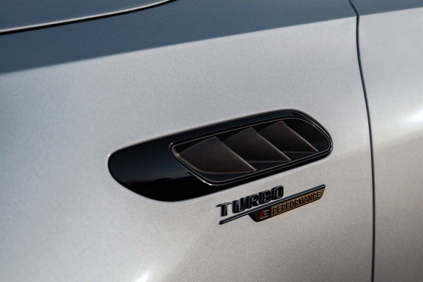 2023 Mercedes-AMG C 63 S E Performance 全球首发, 告别大排量V8引擎, 改搭2.0L四缸引擎PHEV系统, 更强更快 195064