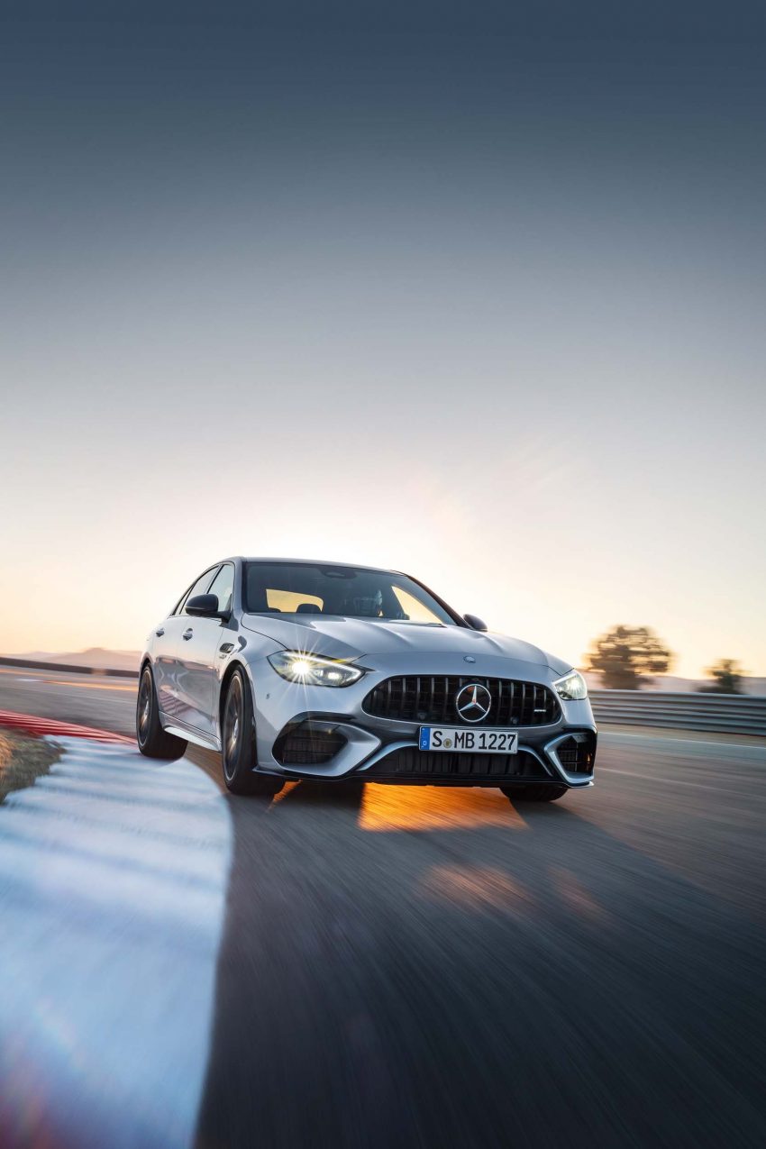 2023 Mercedes-AMG C 63 S E Performance 全球首发, 告别大排量V8引擎, 改搭2.0L四缸引擎PHEV系统, 更强更快 195078