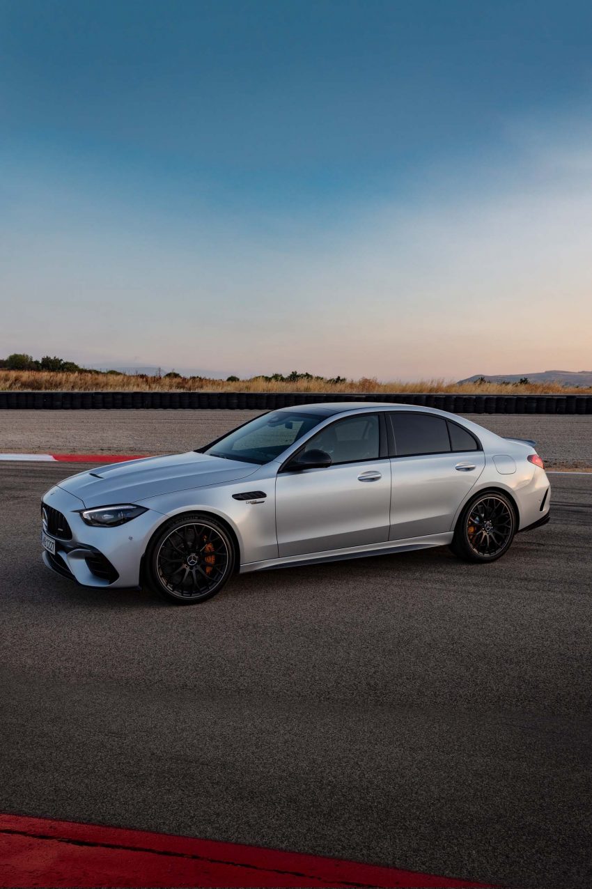 2023 Mercedes-AMG C 63 S E Performance 全球首发, 告别大排量V8引擎, 改搭2.0L四缸引擎PHEV系统, 更强更快 195082