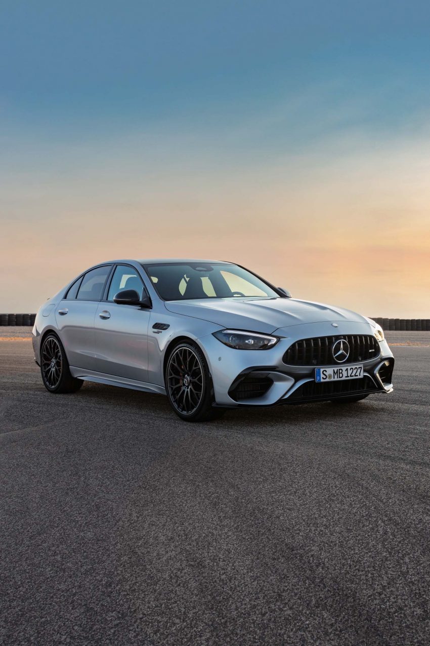 2023 Mercedes-AMG C 63 S E Performance 全球首发, 告别大排量V8引擎, 改搭2.0L四缸引擎PHEV系统, 更强更快 195083