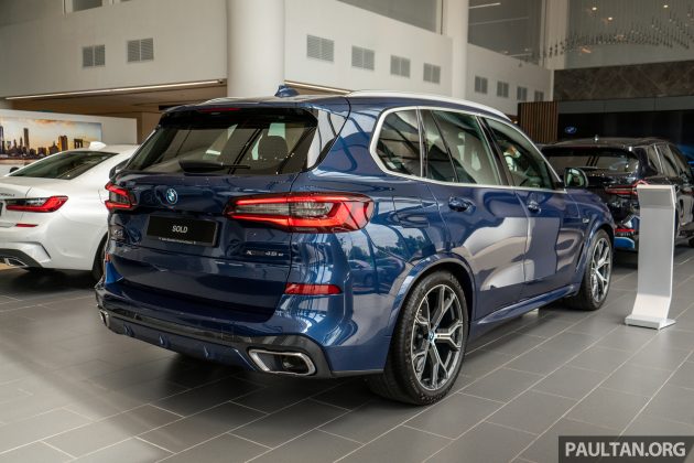 新车实拍: 2022 BMW X5 xDrive45e M Sport, 从45.7万起