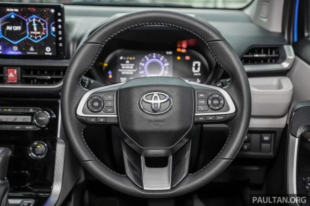 2022 Toyota Veloz vs Perodua Alza 差异对比照片逐个看