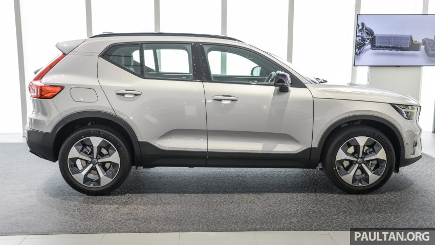 2023年式小更新版 Volvo XC40 登陆本地市场, 分为B5 Mild Hybrid与T5 PHEV两种版本, 价格皆小涨同为26.9万 199706