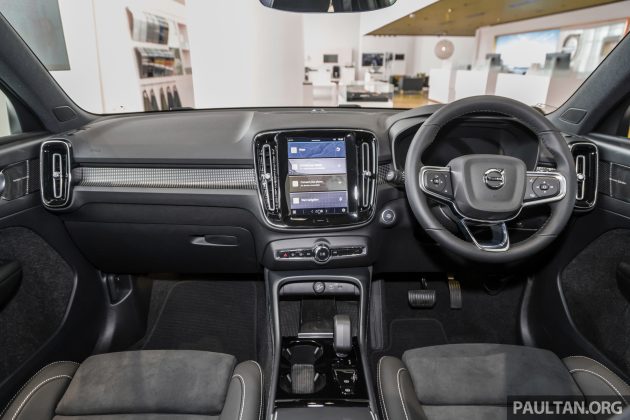 2023年式小更新版 Volvo XC40 登陆本地市场, 分为B5 Mild Hybrid与T5 PHEV两种版本, 价格皆小涨同为26.9万