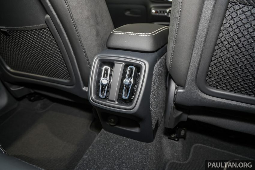 2023年式小更新版 Volvo XC40 登陆本地市场, 分为B5 Mild Hybrid与T5 PHEV两种版本, 价格皆小涨同为26.9万 199763