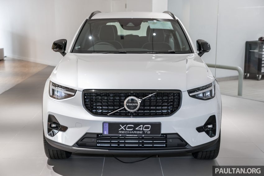 2023年式小更新版 Volvo XC40 登陆本地市场, 分为B5 Mild Hybrid与T5 PHEV两种版本, 价格皆小涨同为26.9万 199772