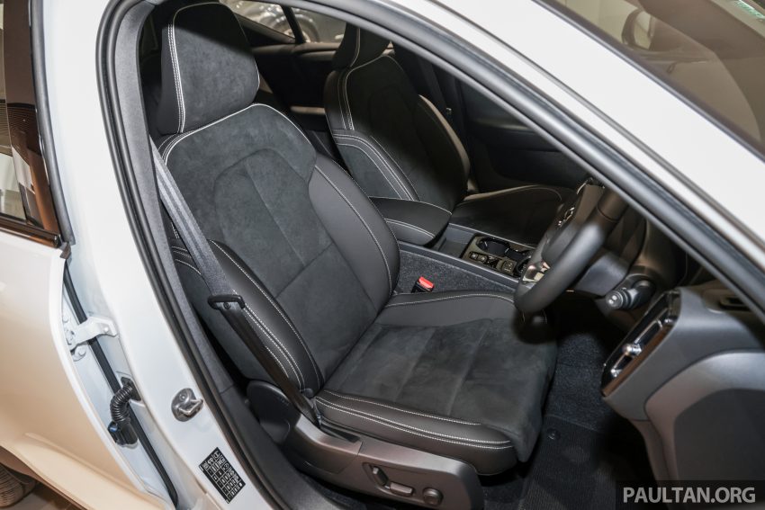 2023年式小更新版 Volvo XC40 登陆本地市场, 分为B5 Mild Hybrid与T5 PHEV两种版本, 价格皆小涨同为26.9万 199825