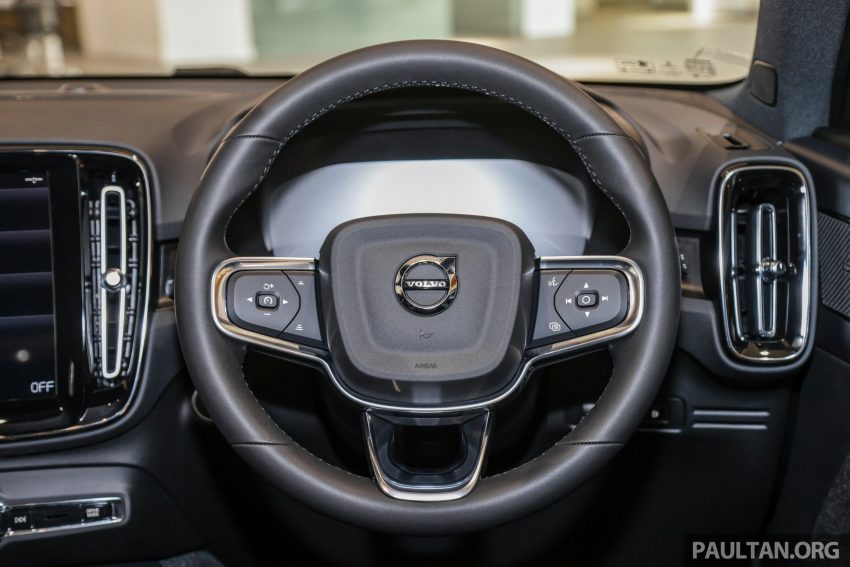 2023年式小更新版 Volvo XC40 登陆本地市场, 分为B5 Mild Hybrid与T5 PHEV两种版本, 价格皆小涨同为26.9万 199801