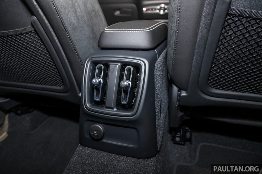 2023年式小更新版 Volvo XC40 登陆本地市场, 分为B5 Mild Hybrid与T5 PHEV两种版本, 价格皆小涨同为26.9万 199835