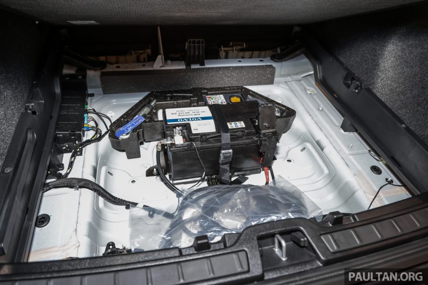 2023年式小更新版 Volvo XC40 登陆本地市场, 分为B5 Mild Hybrid与T5 PHEV两种版本, 价格皆小涨同为26.9万 199838