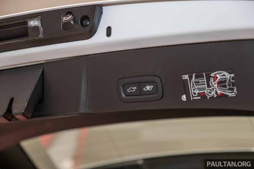 2023年式小更新版 Volvo XC40 登陆本地市场, 分为B5 Mild Hybrid与T5 PHEV两种版本, 价格皆小涨同为26.9万 199839