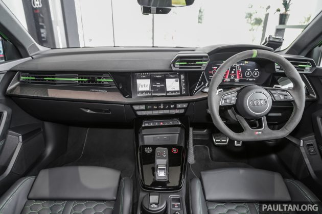 Audi RS3 Sedan 价格确认从64.7万起, 2.5T引擎3.8秒破百