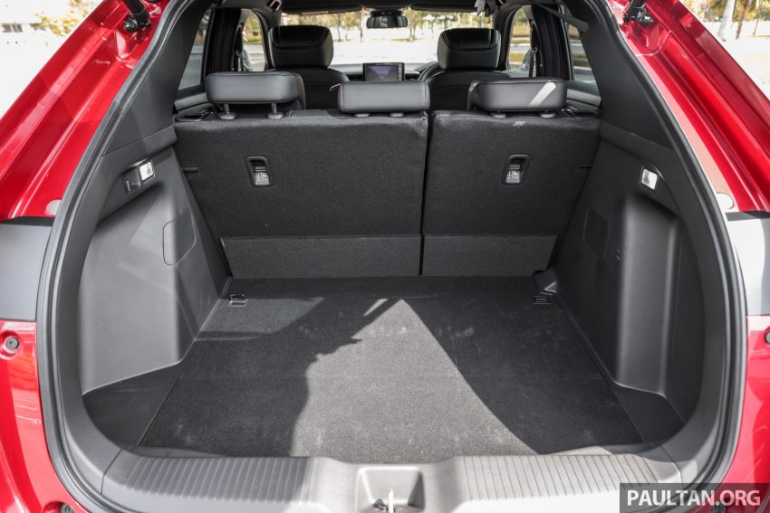 新车试驾: 2022 Honda HR-V 1.5 RS e:HEV, 行车质感更棒 197525