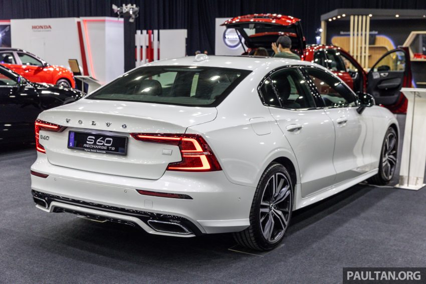 2023 Volvo V60 Recharge T8 Ultimate 亮相 ACE 2022 200546
