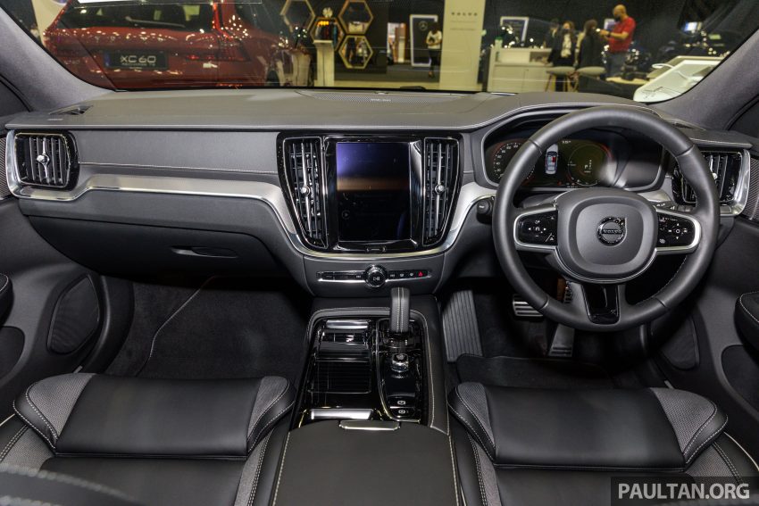 2023 Volvo V60 Recharge T8 Ultimate 亮相 ACE 2022 200555