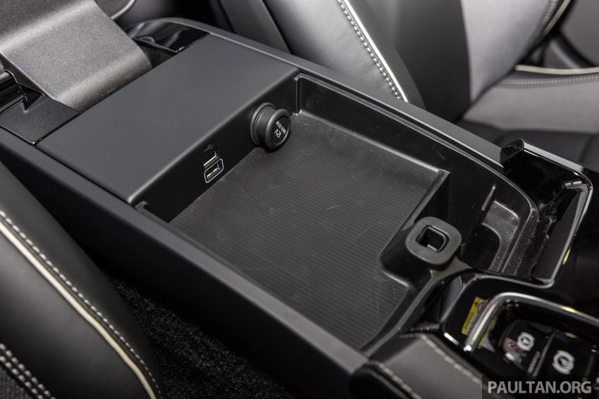 2023 Volvo V60 Recharge T8 Ultimate 亮相 ACE 2022 200561