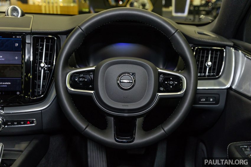 2023年式 Volvo XC60 更新版现身 ACE 2022, 从32.1万起 200424