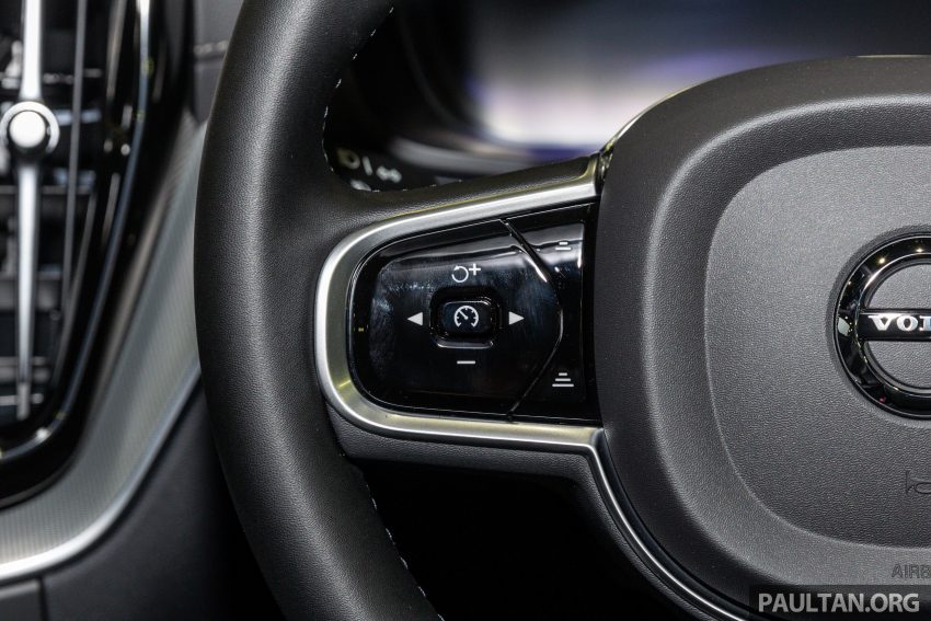 2023年式 Volvo XC60 更新版现身 ACE 2022, 从32.1万起 200435