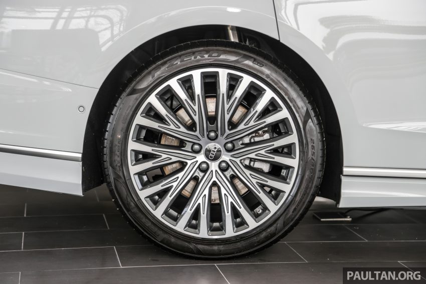 2022 Audi A8L 小改款本地新车实拍, 单一等级要价104万 202702