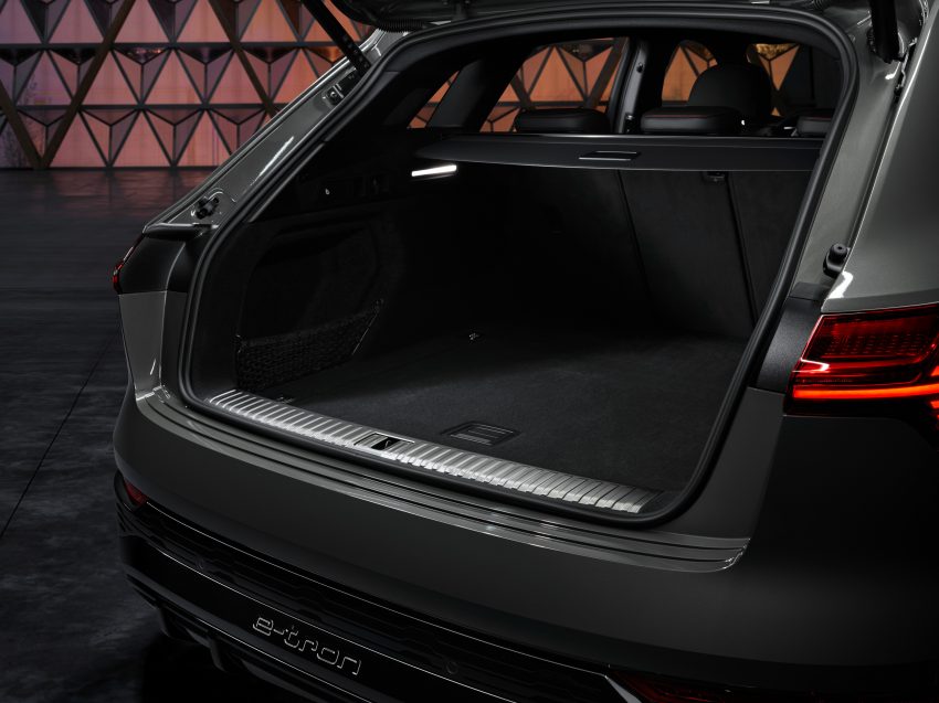 2023 Audi Q8 e-tron 发布, 纯电SUV从 e-tron 正式更名 201308