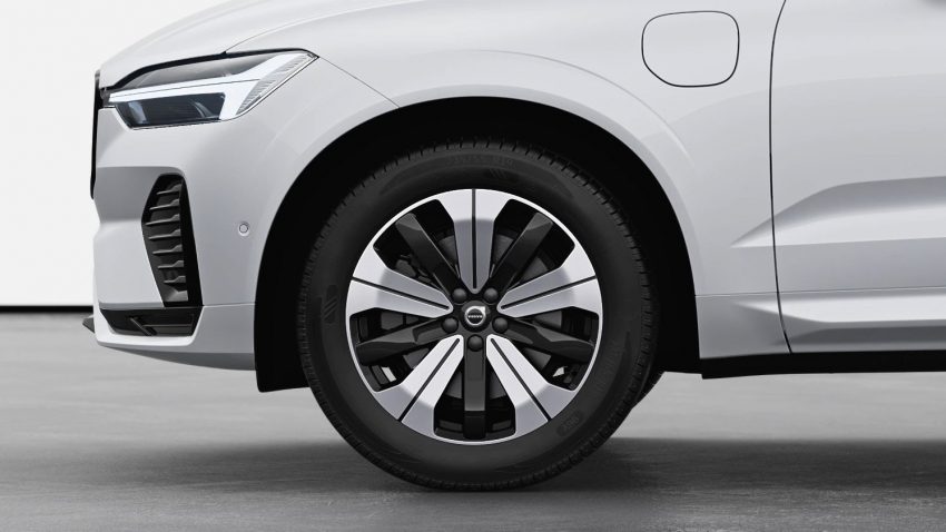 2023年式 Volvo XC60 本地产品小更新, 售价从32.1万起 200346