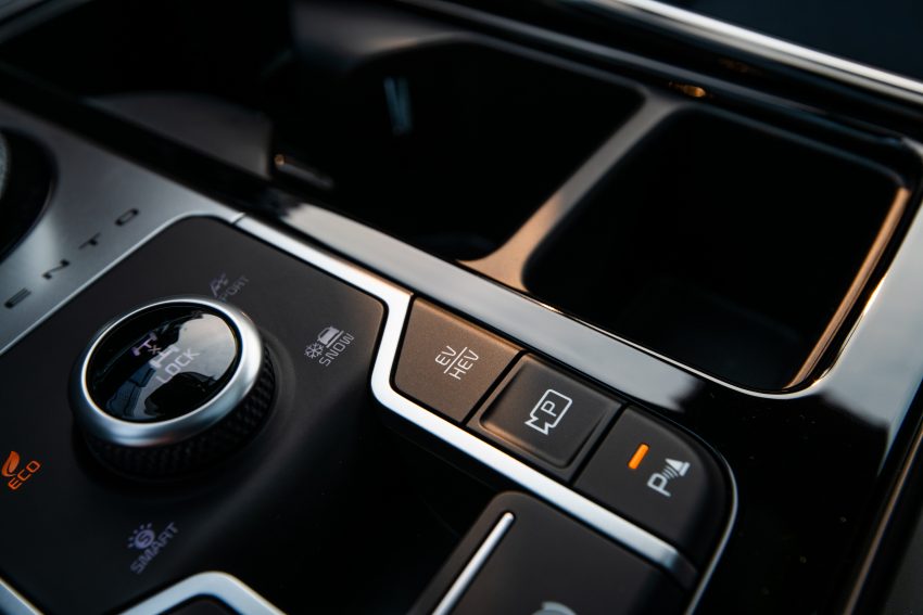 第四代 Kia Sorento 无伪装现身本地公路, 即将CKD上市? 203074