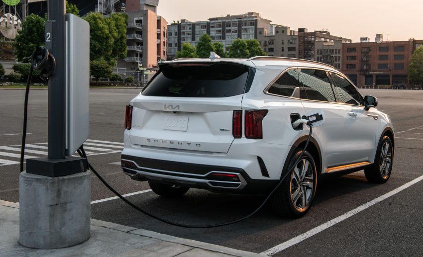第四代 Kia Sorento 无伪装现身本地公路, 即将CKD上市? 203082