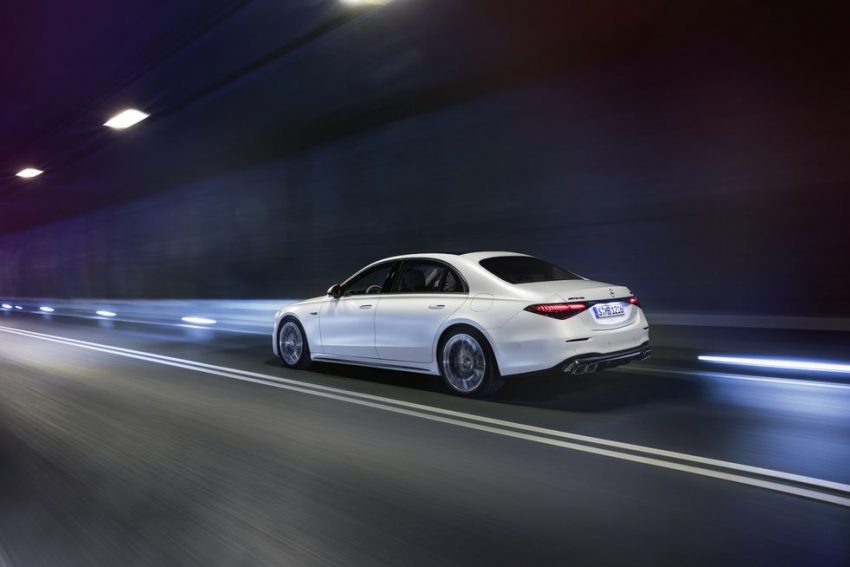 2023 Mercedes-AMG S 63 E Performance 全球首发, PHEV四门旗舰性能跑房, 4.0L V8引擎+马达, 3.3秒破百 203228
