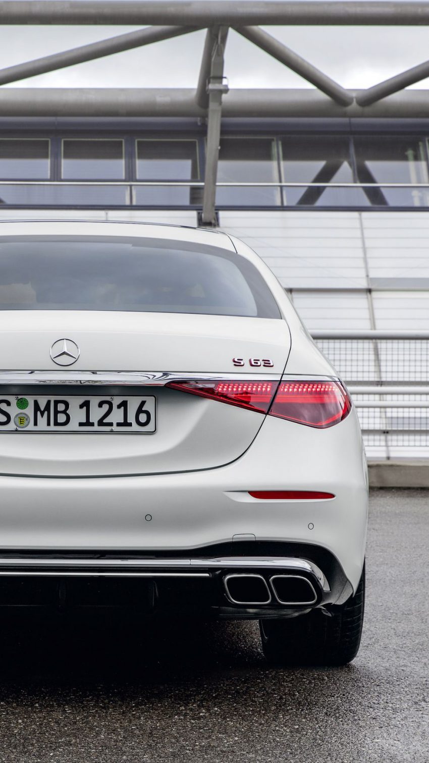 2023 Mercedes-AMG S 63 E Performance 全球首发, PHEV四门旗舰性能跑房, 4.0L V8引擎+马达, 3.3秒破百 203239