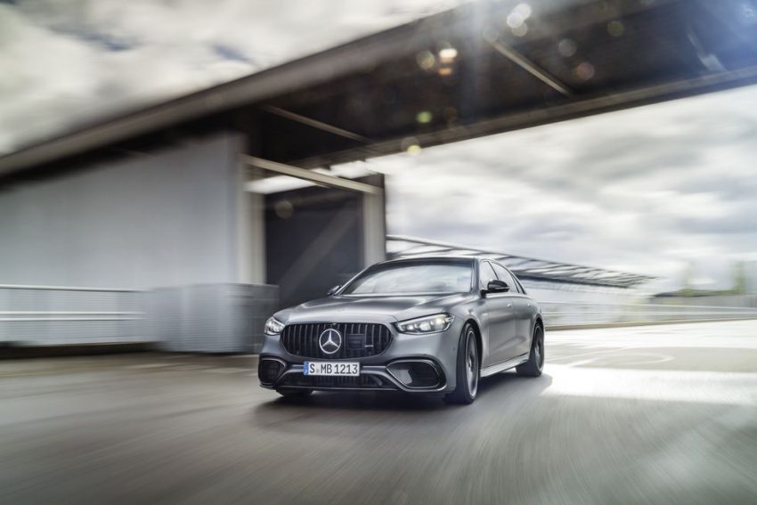 2023 Mercedes-AMG S 63 E Performance 全球首发, PHEV四门旗舰性能跑房, 4.0L V8引擎+马达, 3.3秒破百 203250