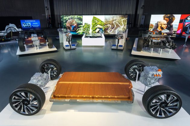 Corvette 将自 Chevrolet 独立成子品牌, 2025推出EV车款